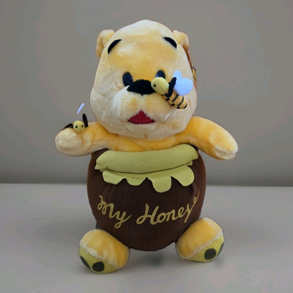 NWT VTG Toyworks Winnie The Pooh with Honey pot and bees plush 13"‎